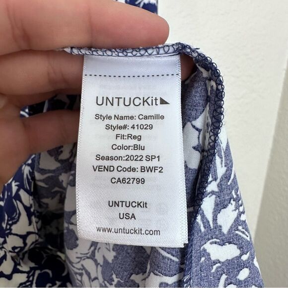 Untuckit Camille Dress Woman’s 14 Blue White Floral Print Button Front Pockets - Picture 9 of 13